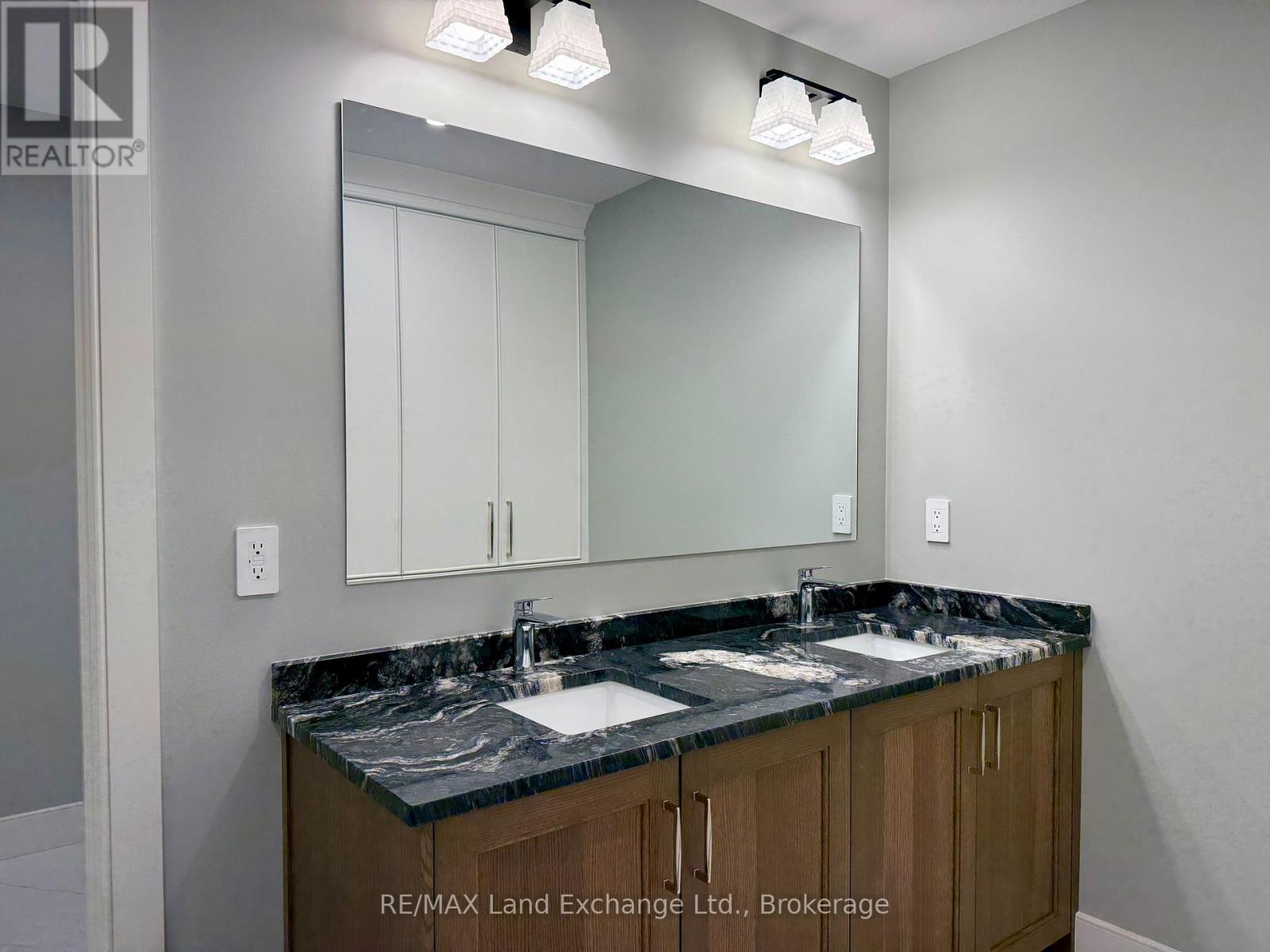 962 Bogdanovic Way, Huron-Kinloss, Ontario  N2Z 0H4 - Photo 21 - X12551532