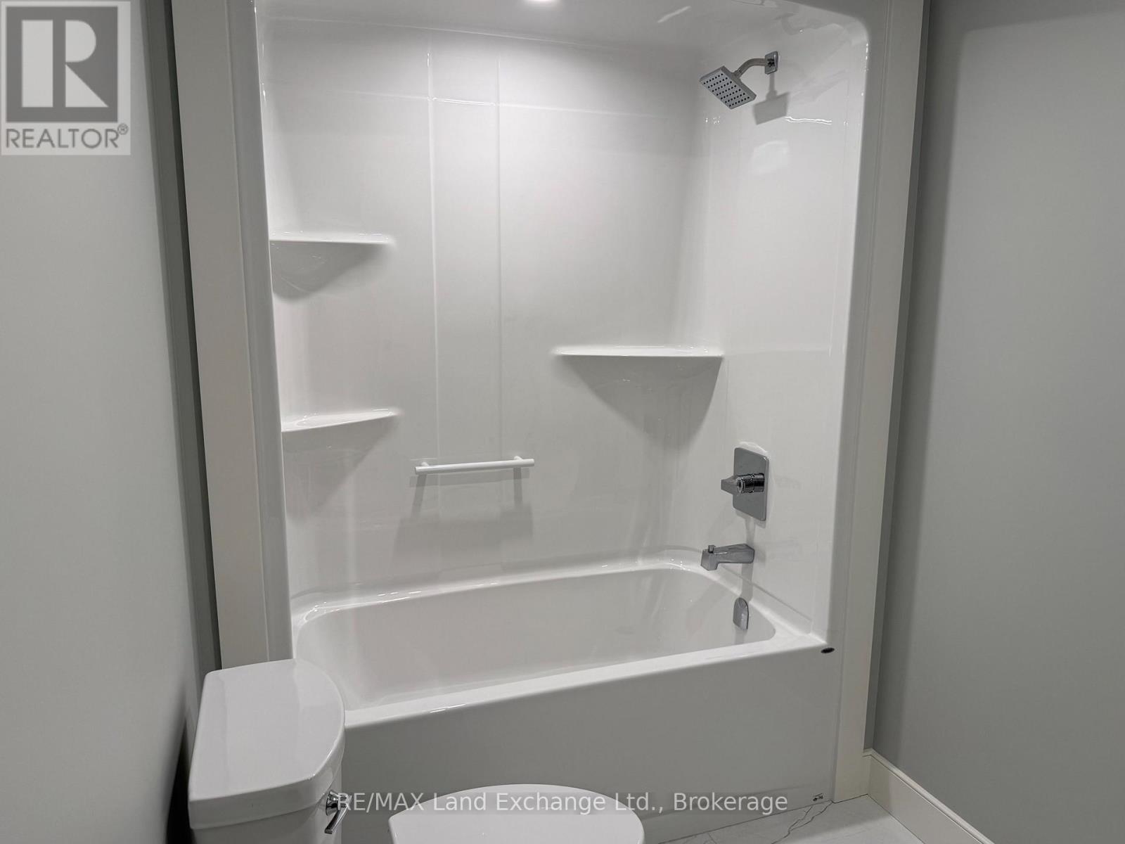 962 Bogdanovic Way, Huron-Kinloss, Ontario  N2Z 0H4 - Photo 23 - X12551532