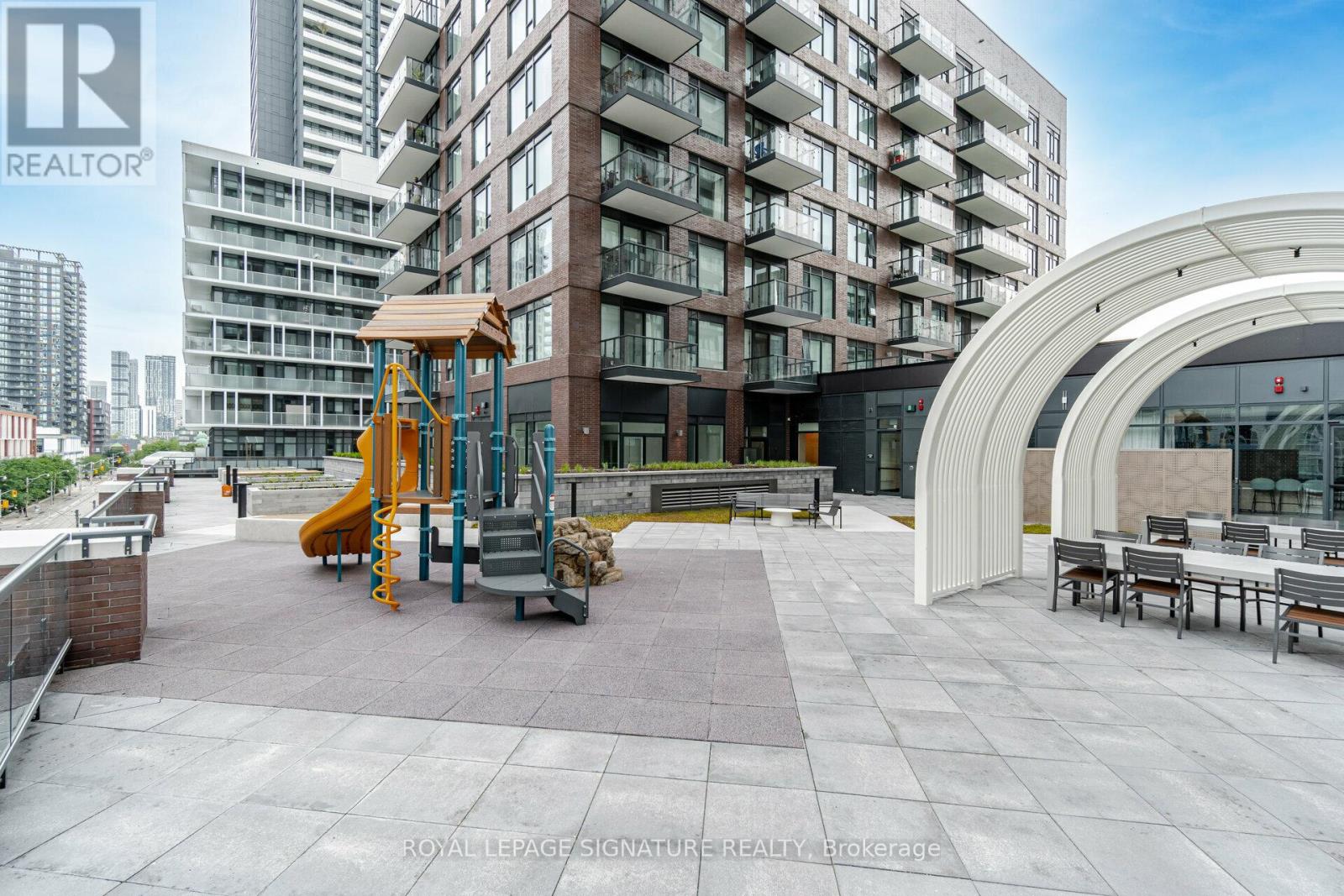 2302 - 130 River Street, Toronto, Ontario  M5A 0R8 - Photo 41 - C12941852