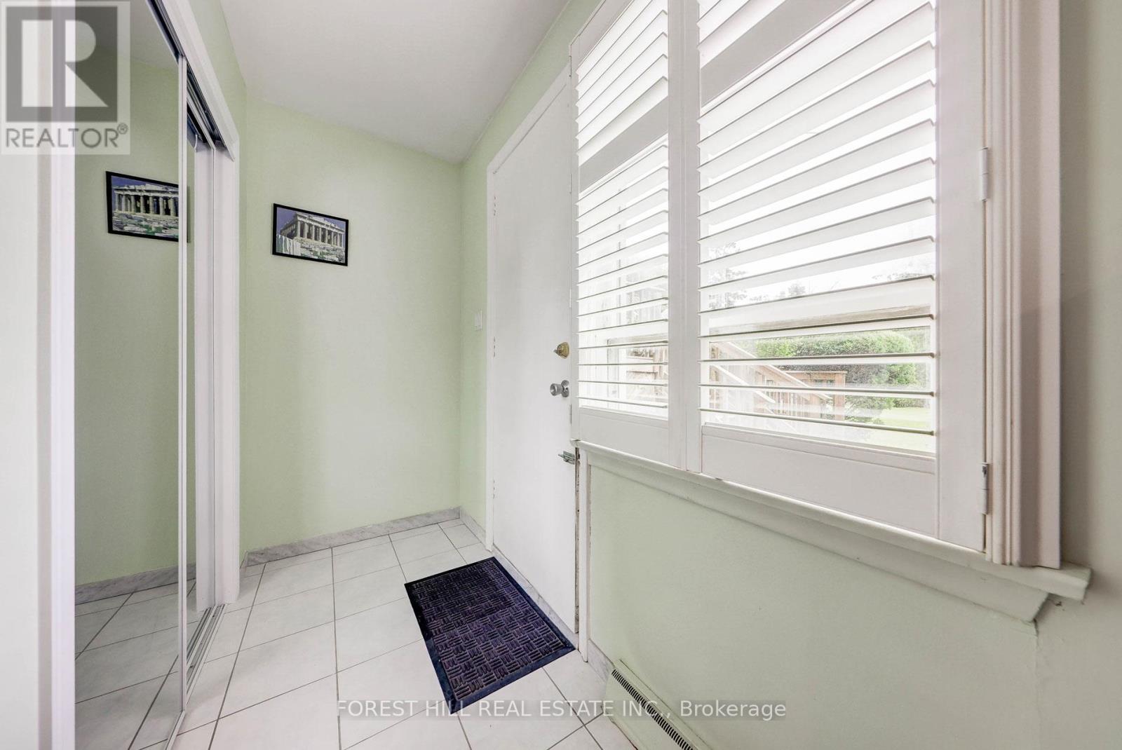 89 Portage Avenue, Toronto, Ontario  M9N 3H2 - Photo 27 - W12665418