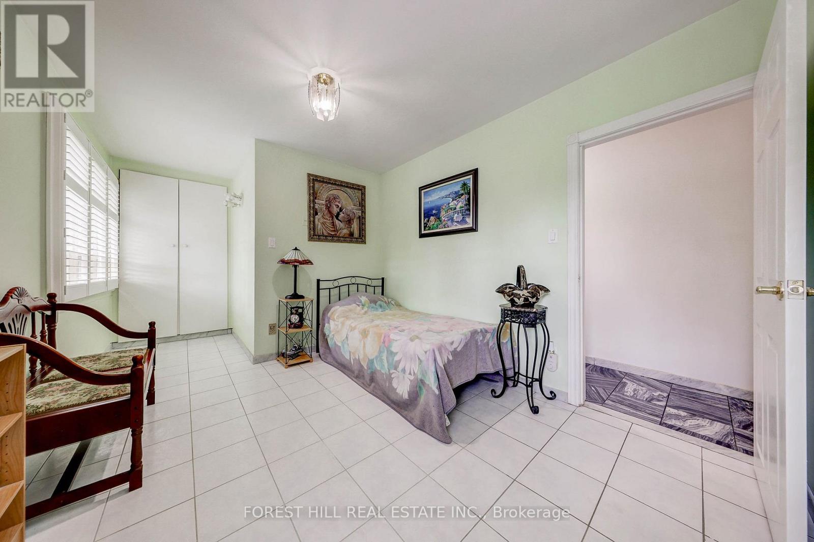 89 Portage Avenue, Toronto, Ontario  M9N 3H2 - Photo 28 - W12665418