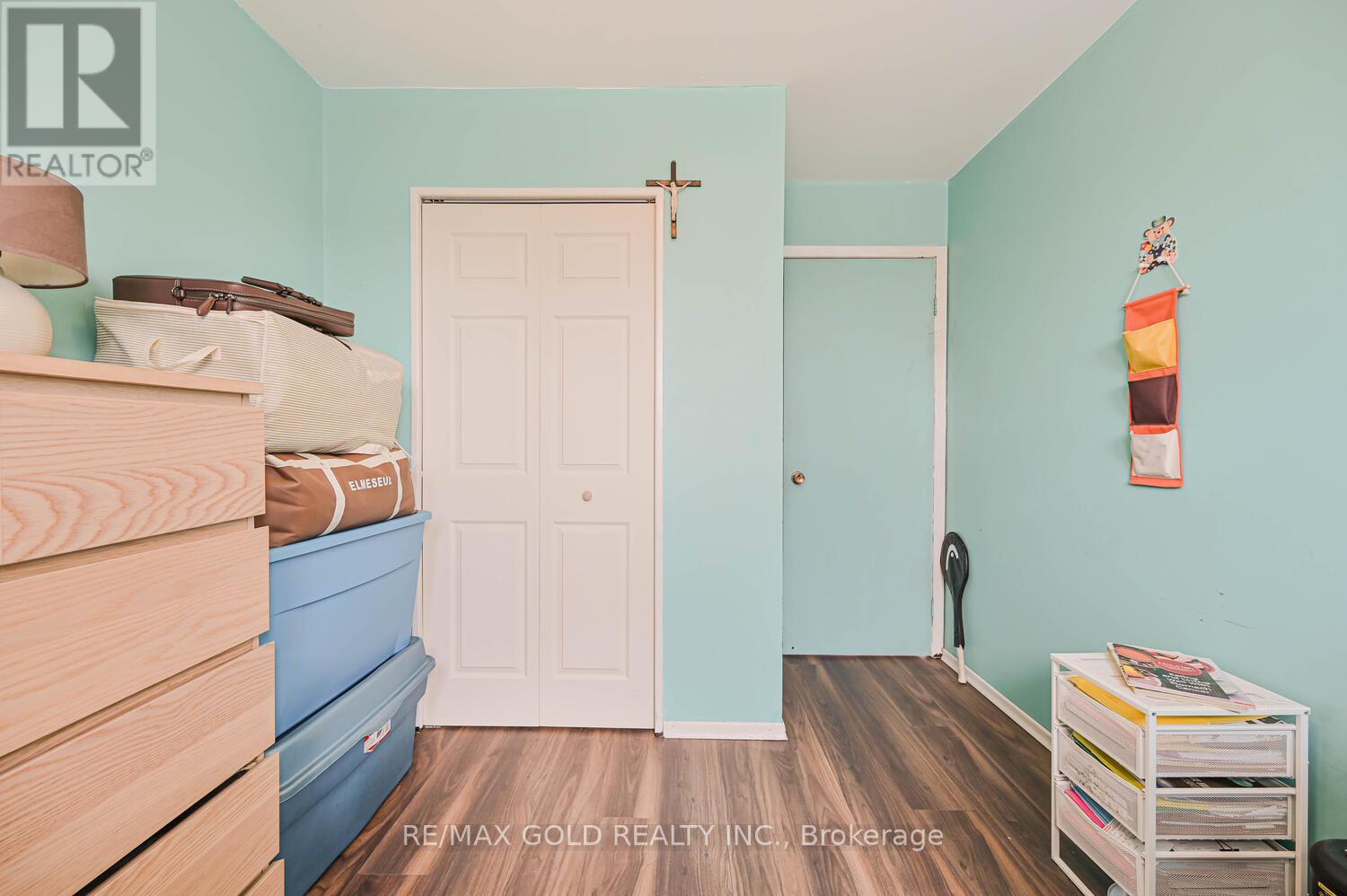 7232 Redfox Road, Mississauga, Ontario  L4T 2L8 - Photo 22 - W12938642