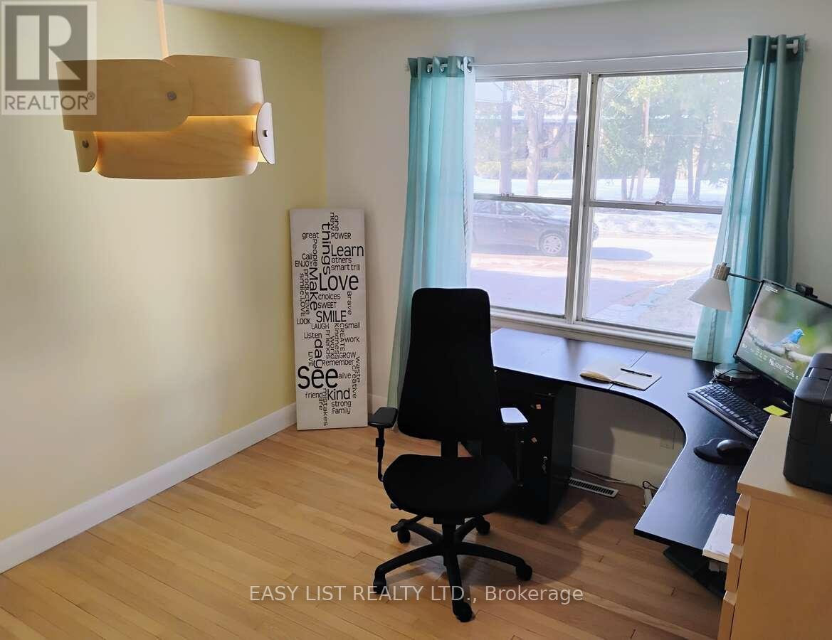 60 Mariposa Avenue, Ottawa, Ontario  K1M 0V1 - Photo 23 - X12892944