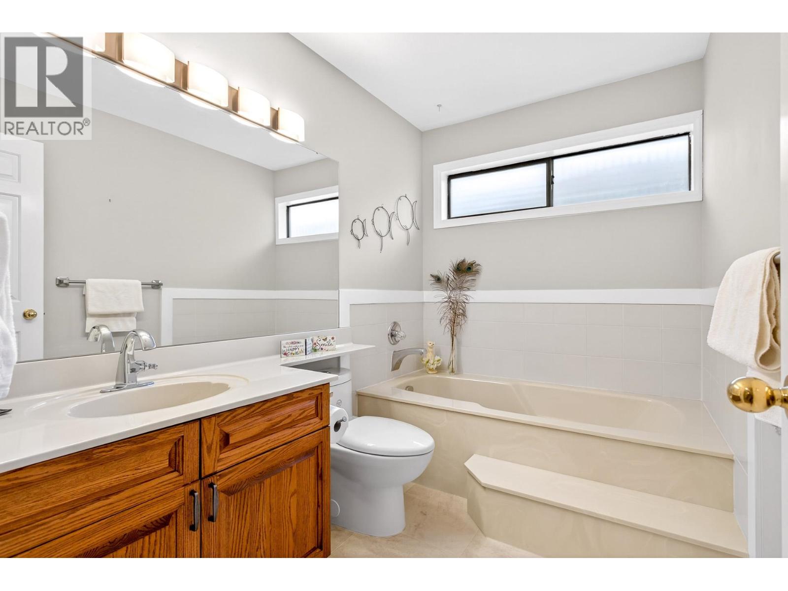 2572 Fuchsia Place, Coquitlam, British Columbia  V3E 2M8 - Photo 18 - R3105672