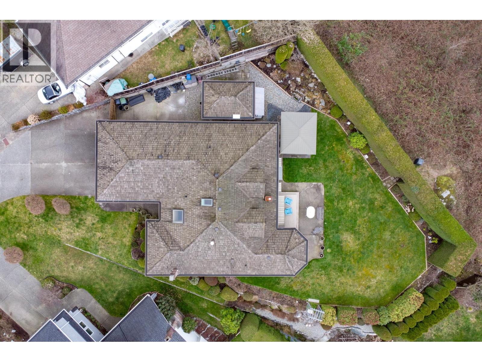 2572 Fuchsia Place, Coquitlam, British Columbia  V3E 2M8 - Photo 36 - R3105672