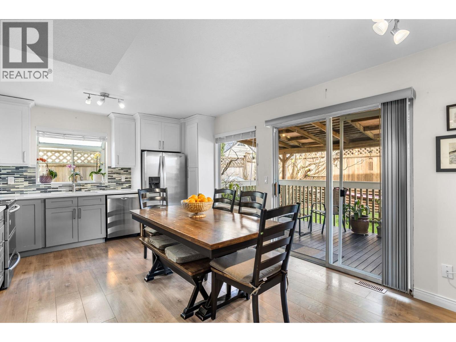 2983 Walton Avenue, Coquitlam, British Columbia  V3B 6N1 - Photo 7 - R3105682