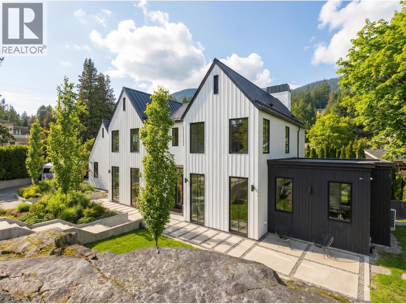 4050 Ripple Place, West Vancouver, British Columbia  V7V 3L4 - Photo 4 - R3105698