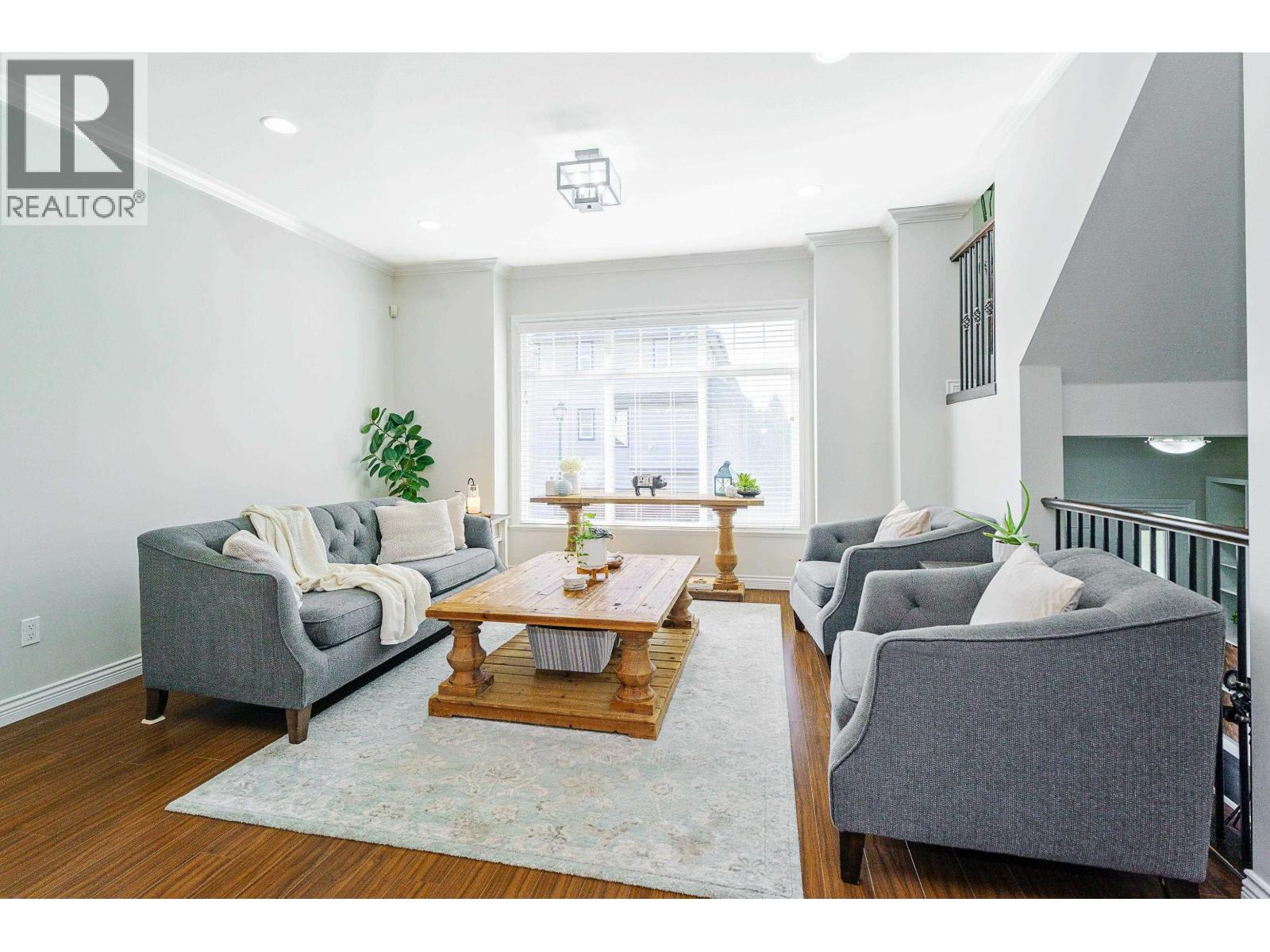 19131 118b Avenue, Pitt Meadows, British Columbia  V3Y 0A4 - Photo 4 - R3104553