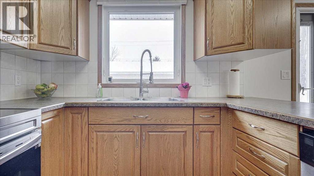 5439 47 Avenue, Lacombe, Alberta  T4L 1M9 - Photo 14 - A2297827