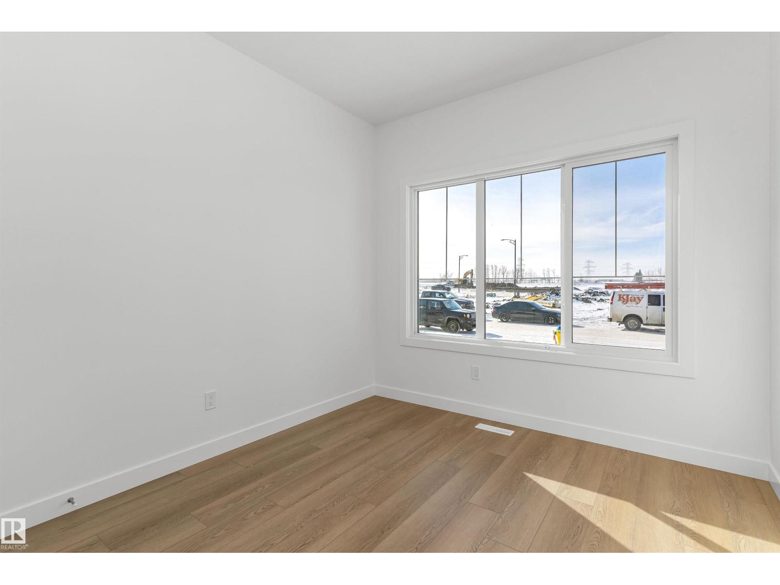 1020 14 Av Nw, Edmonton, Alberta  T6T 2W8 - Photo 4 - E4476415