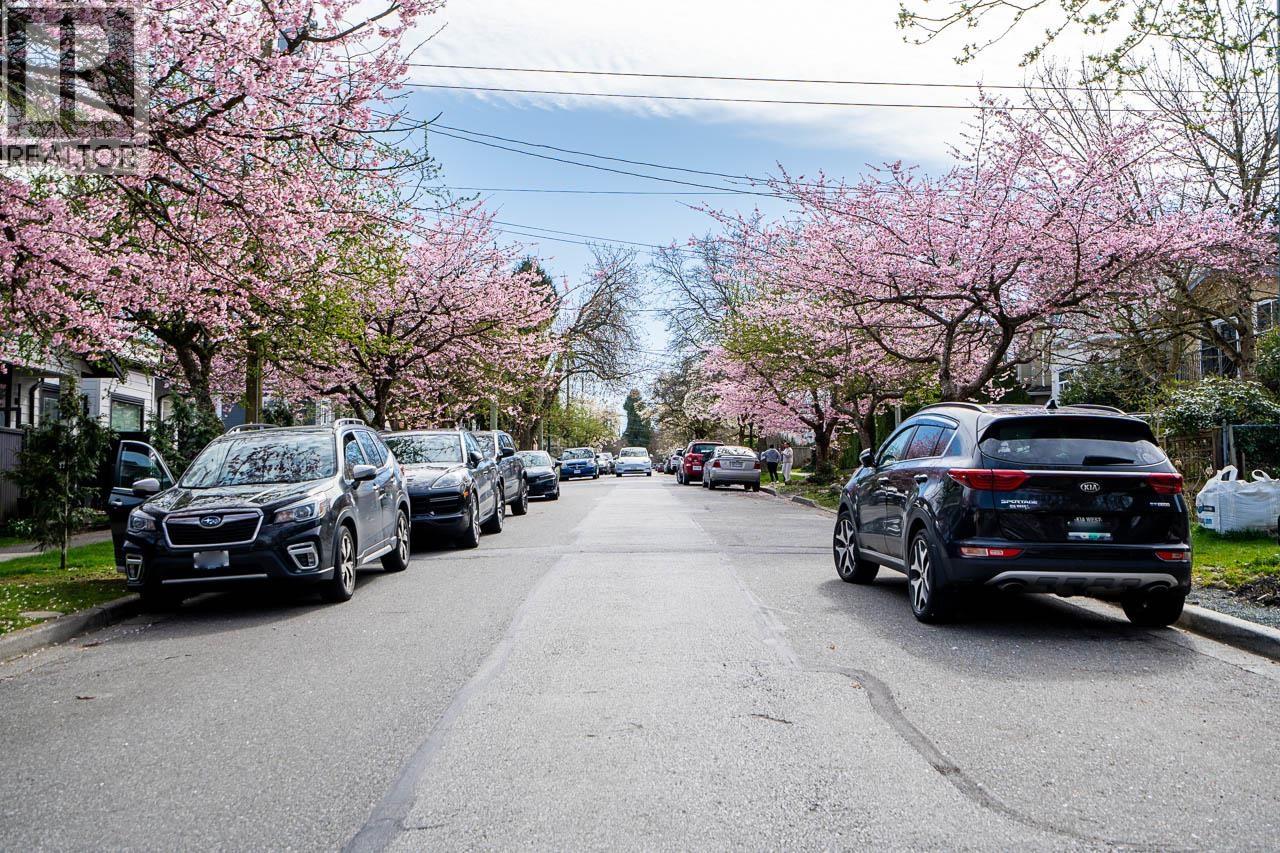 1296 E 27th Avenue, Vancouver, British Columbia  V5V 2L8 - Photo 11 - R3089795