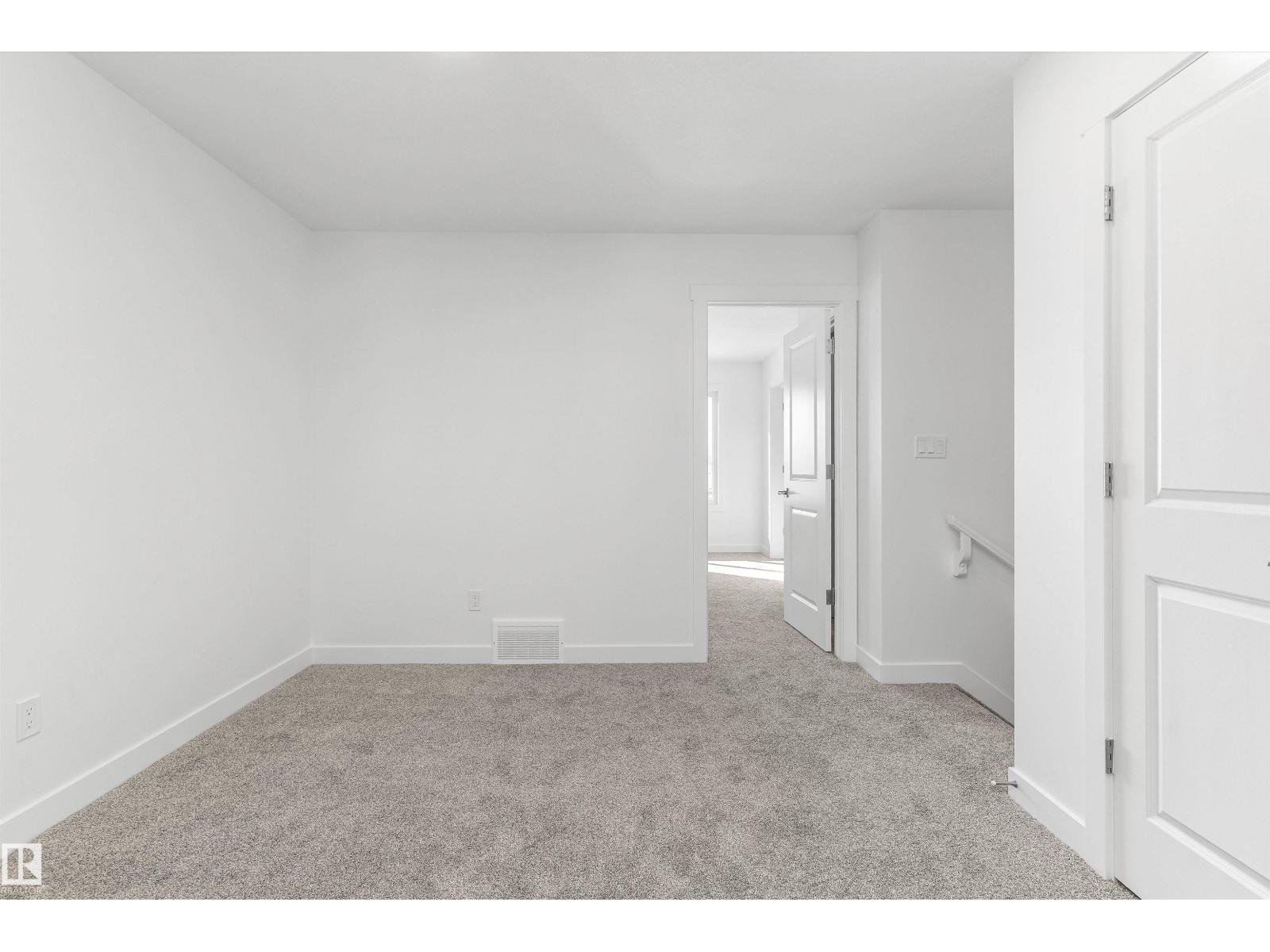 1020 14 Av Nw, Edmonton, Alberta  T6T 2W8 - Photo 32 - E4476415