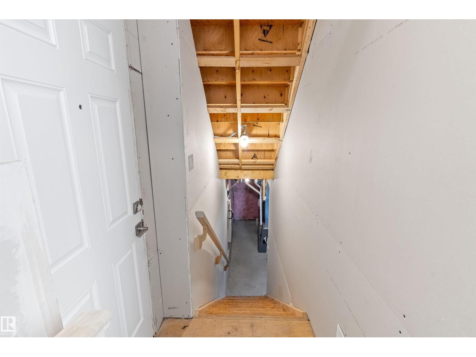 1020 14 Av Nw, Edmonton, Alberta  T6T 2W8 - Photo 39 - E4476415