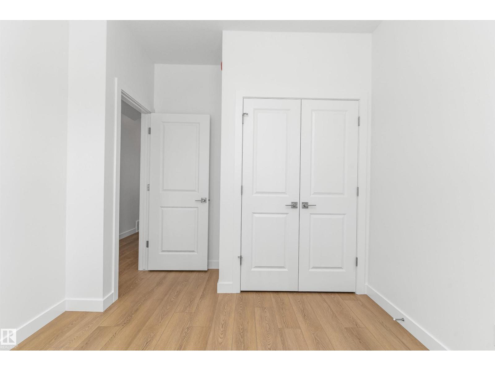 1020 14 Av Nw, Edmonton, Alberta  T6T 2W8 - Photo 6 - E4476415