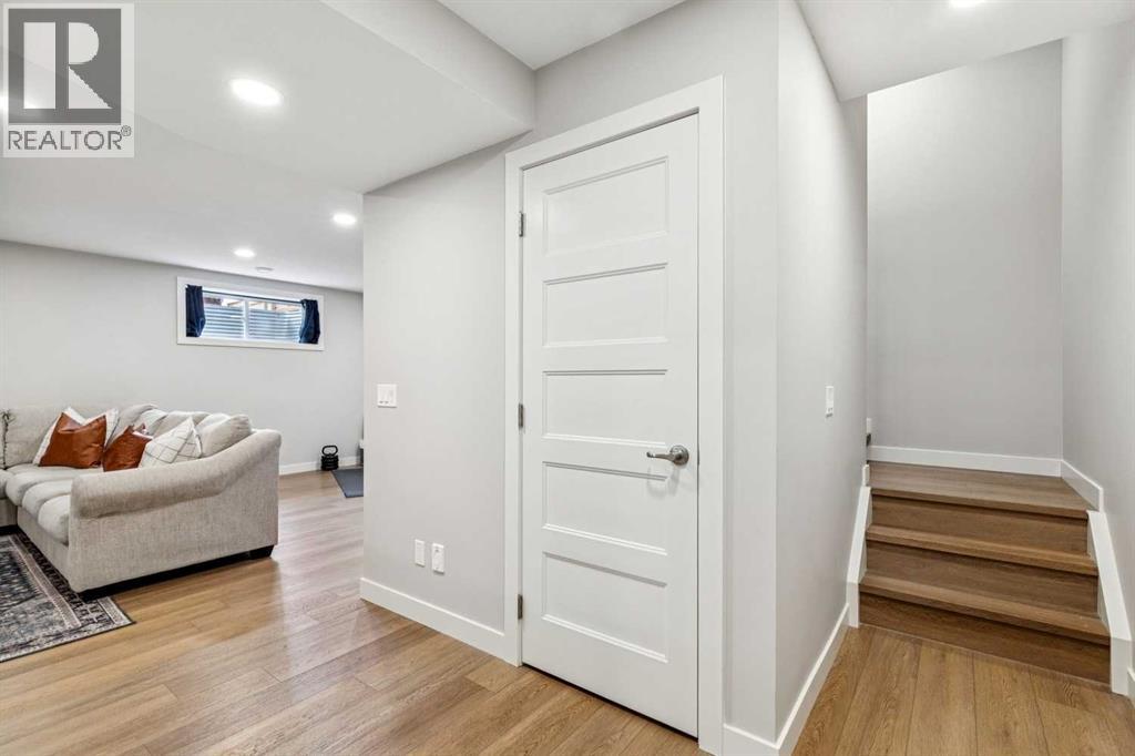 44 Legacy Landing SE, Calgary, Alberta  T2X 2E5 - Photo 34 - A2297636