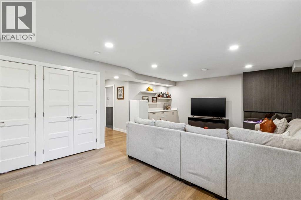 44 Legacy Landing SE, Calgary, Alberta  T2X 2E5 - Photo 40 - A2297636