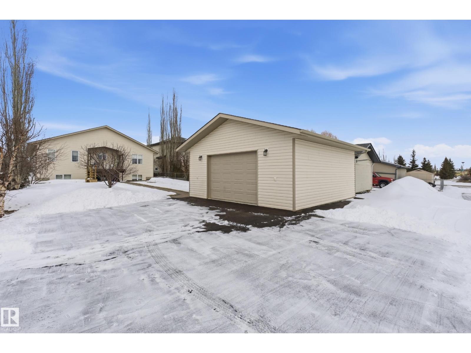 25 Briarwood Pt, Stony Plain, Alberta  T7Z 2Z2 - Photo 3 - E4479787