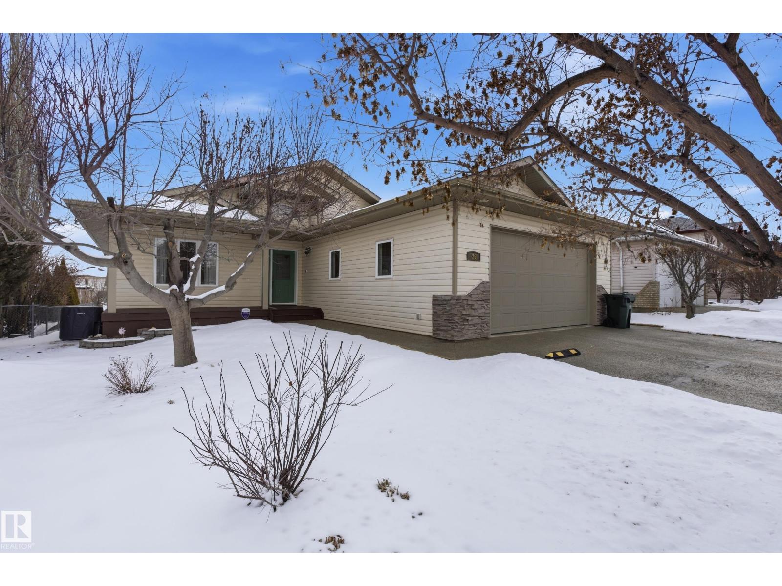 25 BRIARWOOD PT, Stony Plain, Alberta