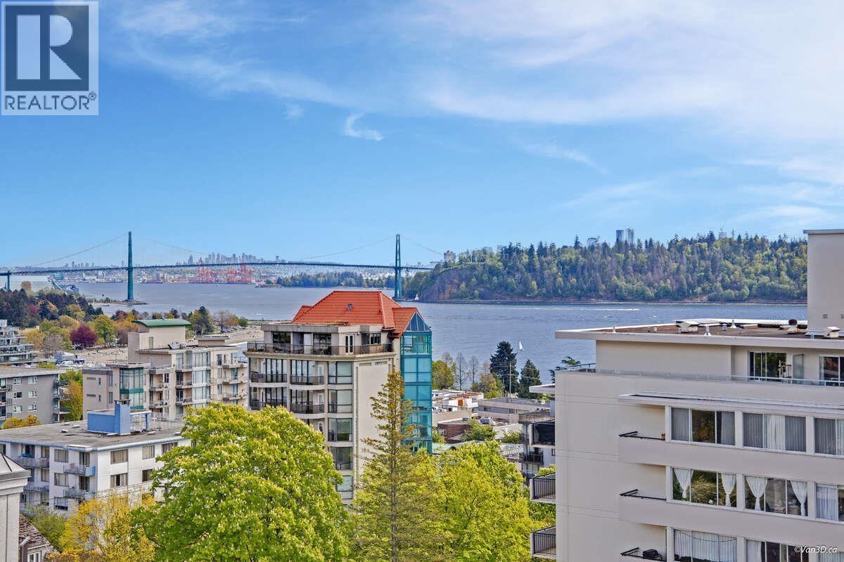 903 1745 ESQUIMALT AVENUE, West Vancouver, British Columbia