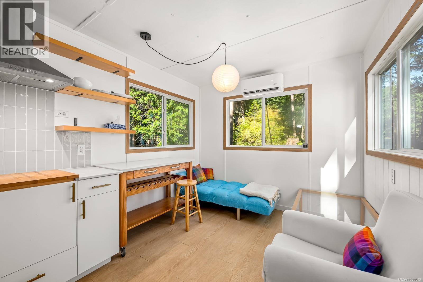 6552 East Rd, Denman Island, British Columbia  V0R 1T0 - Photo 4 - 1030513