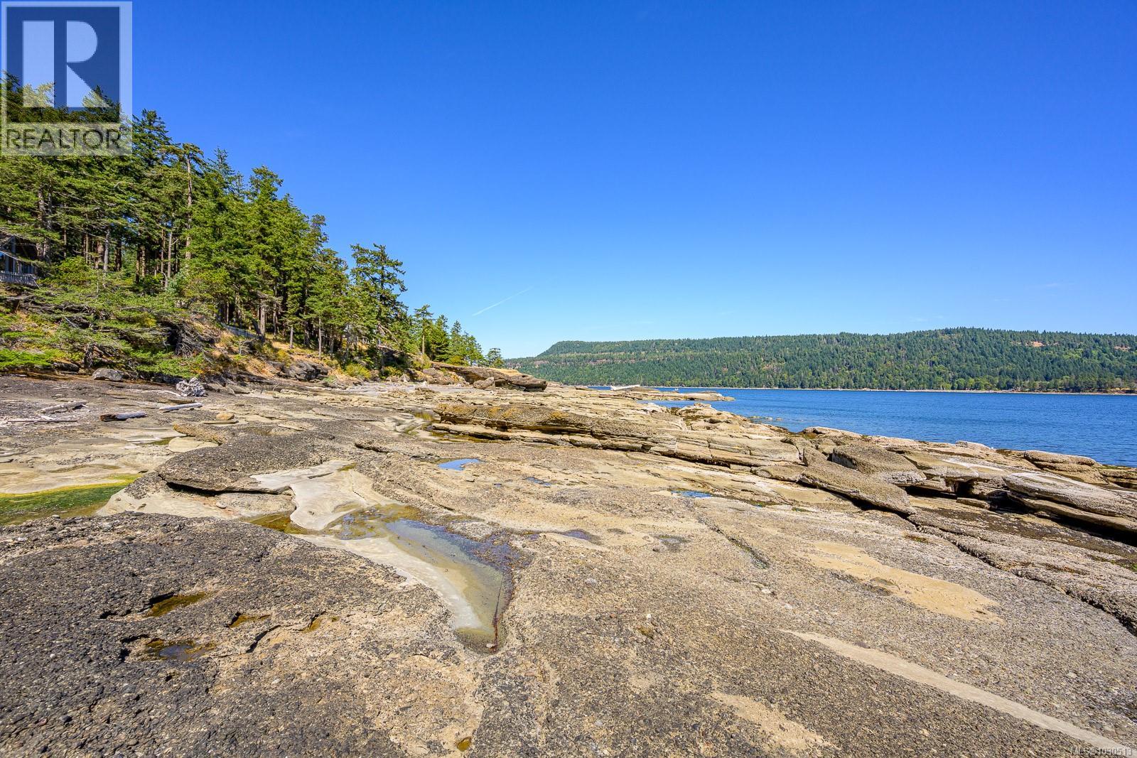 6552 East Rd, Denman Island, British Columbia  V0R 1T0 - Photo 51 - 1030513