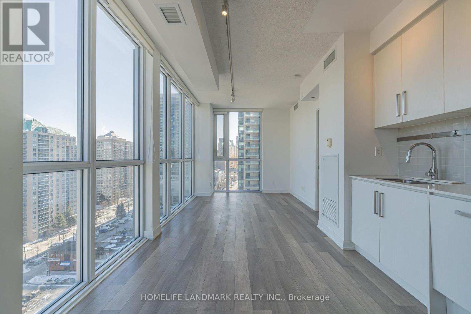 1207 - 5180 Yonge Street, Toronto, Ontario  M2N 0K5 - Photo 15 - C12941868