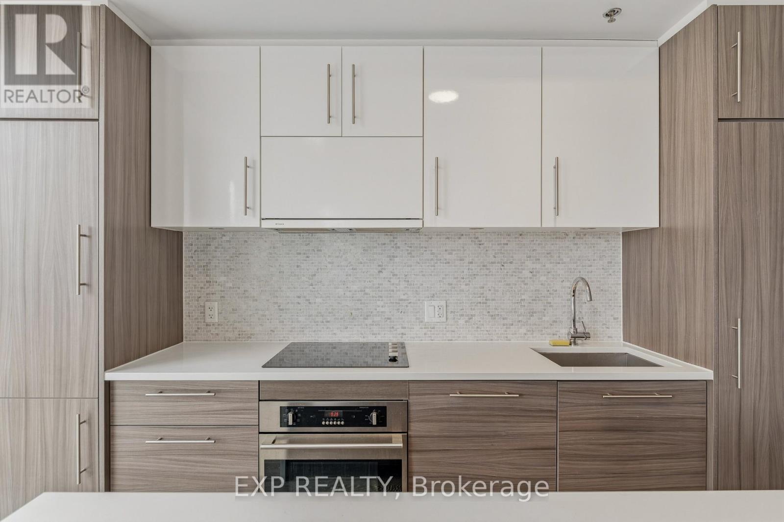 501 - 428 Sparks Street, Ottawa, Ontario  K1R 0B3 - Photo 11 - X12941864