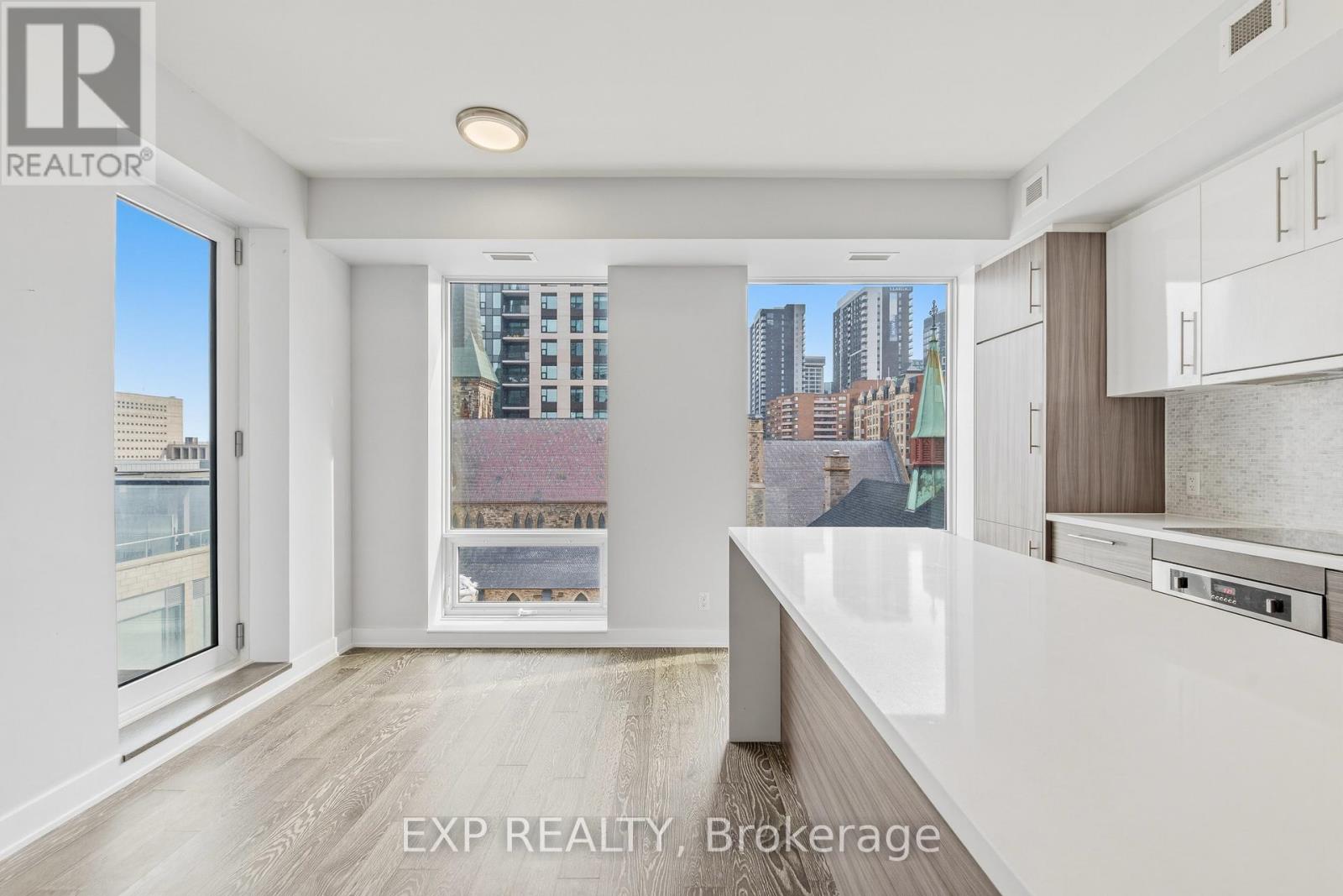 501 - 428 Sparks Street, Ottawa, Ontario  K1R 0B3 - Photo 13 - X12941864