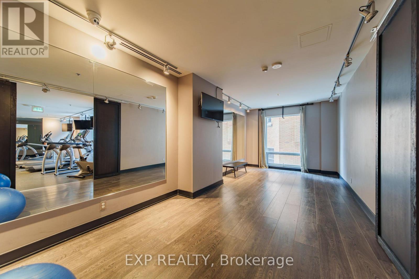 501 - 428 Sparks Street, Ottawa, Ontario  K1R 0B3 - Photo 19 - X12941864