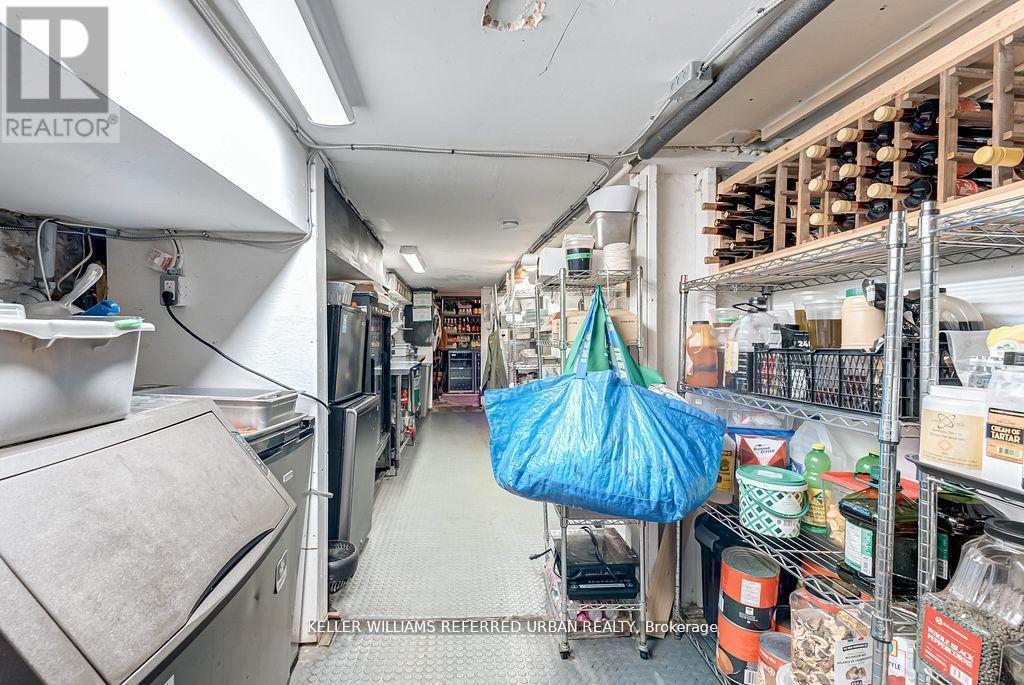 1118 Queen Street E, Toronto, Ontario  M4M 1K8 - Photo 43 - E12941882