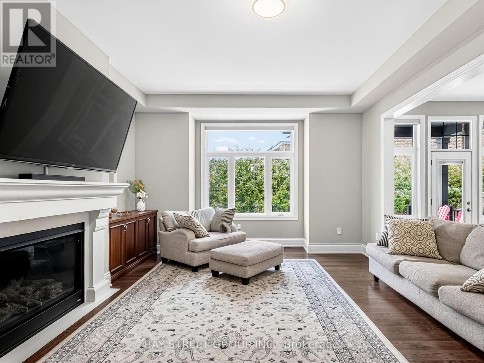 39 Cairns Gate, King, Ontario  L7B 0P5 - Photo 10 - N12936436