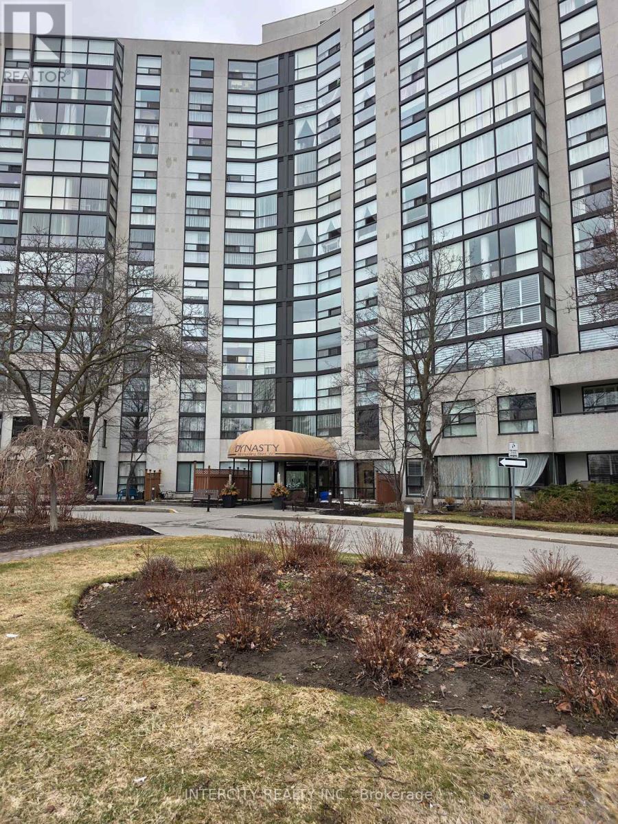 310 - 40 HARDING BOULEVARD W, Richmond Hill, Ontario