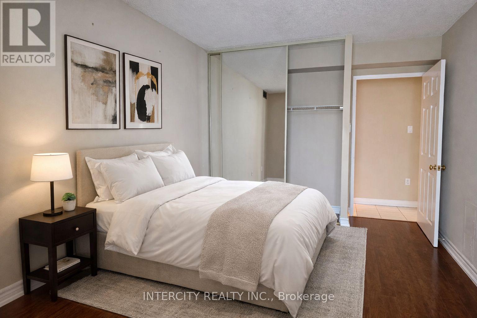 310 - 40 Harding Boulevard W, Richmond Hill, Ontario L4C 9S5 - Photo 15 - N12941866