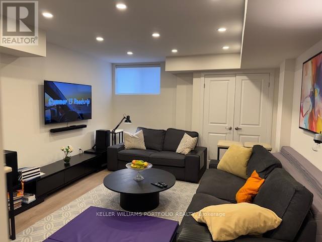 Lower - 188 Mcroberts Avenue, Toronto, Ontario  M6E 0B2 - Photo 2 - W12941856