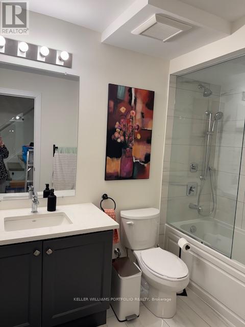 Lower - 188 Mcroberts Avenue, Toronto, Ontario  M6E 0B2 - Photo 5 - W12941856