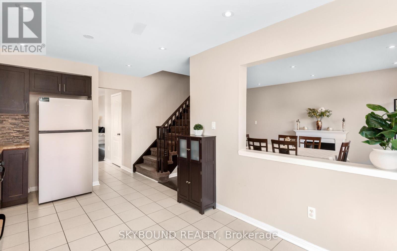 1057 Cooper Avenue, Milton, Ontario  L9T 5W6 - Photo 11 - W12941872