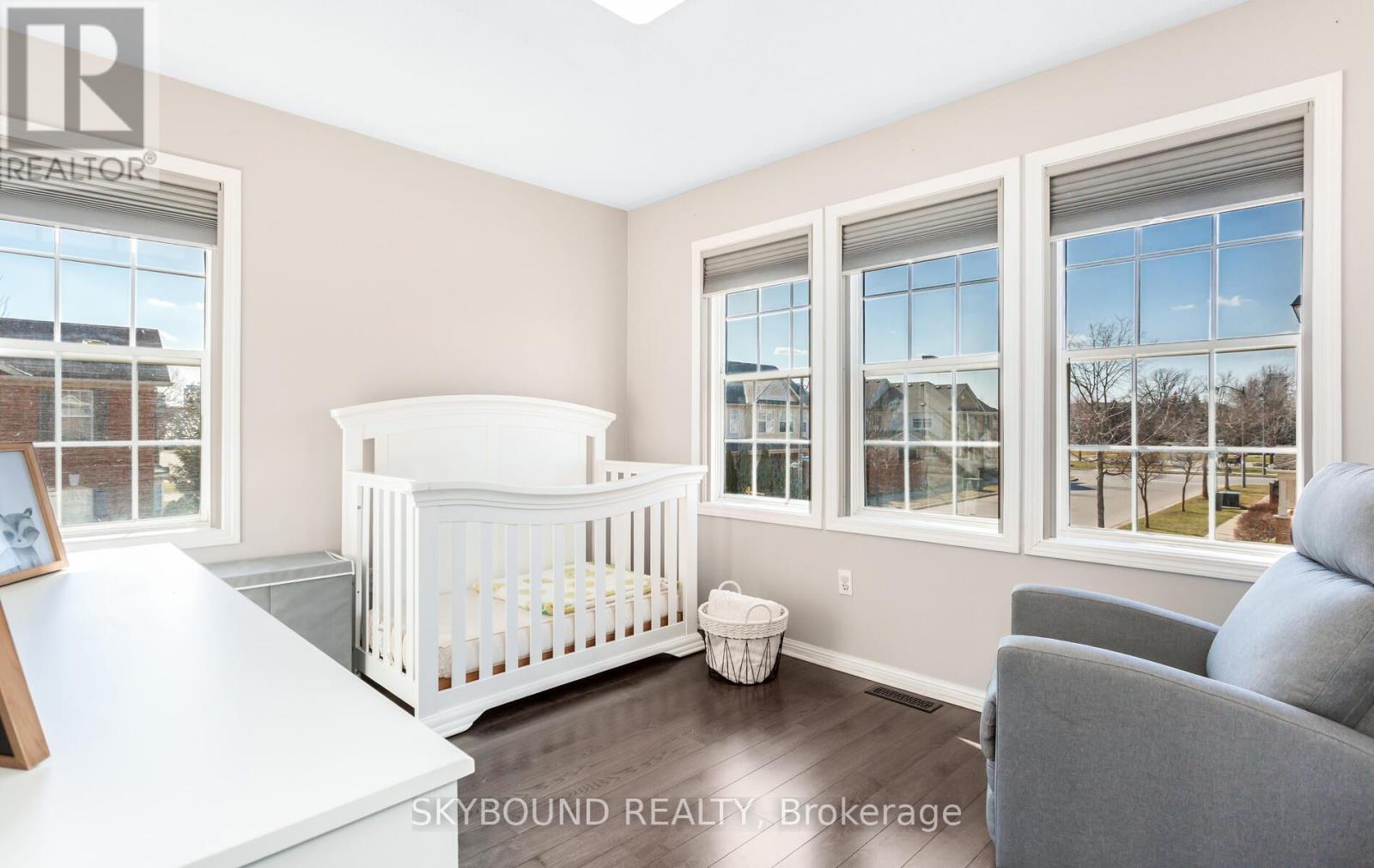 1057 Cooper Avenue, Milton, Ontario  L9T 5W6 - Photo 23 - W12941872