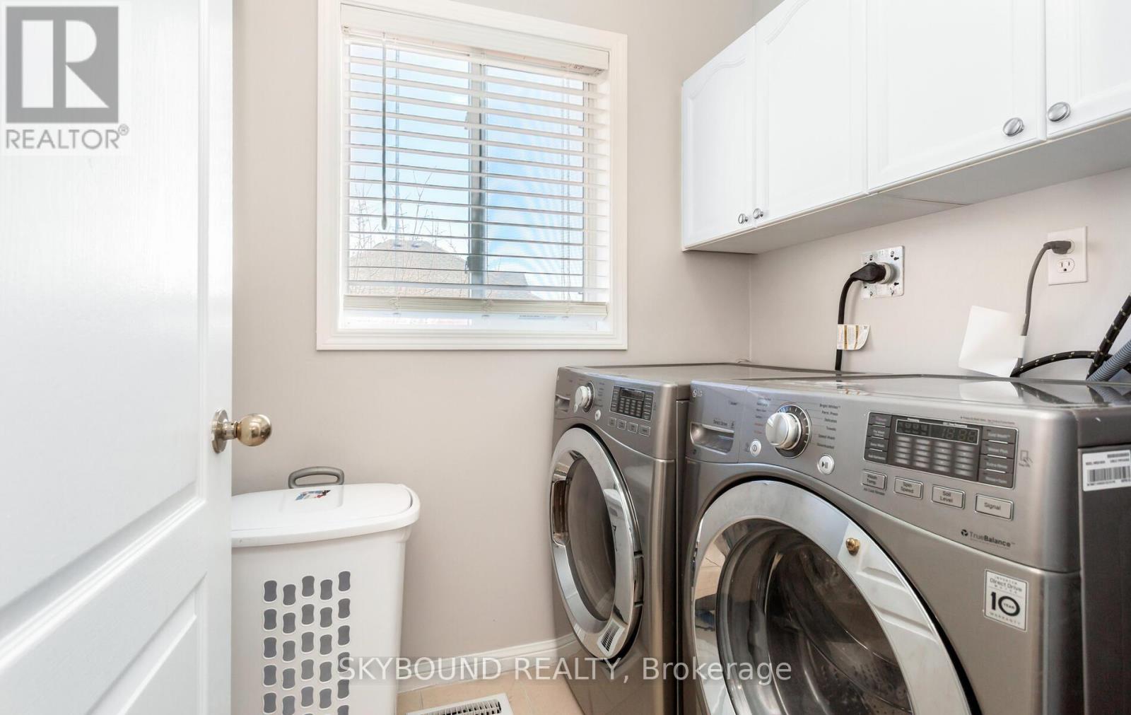 1057 Cooper Avenue, Milton, Ontario  L9T 5W6 - Photo 29 - W12941872