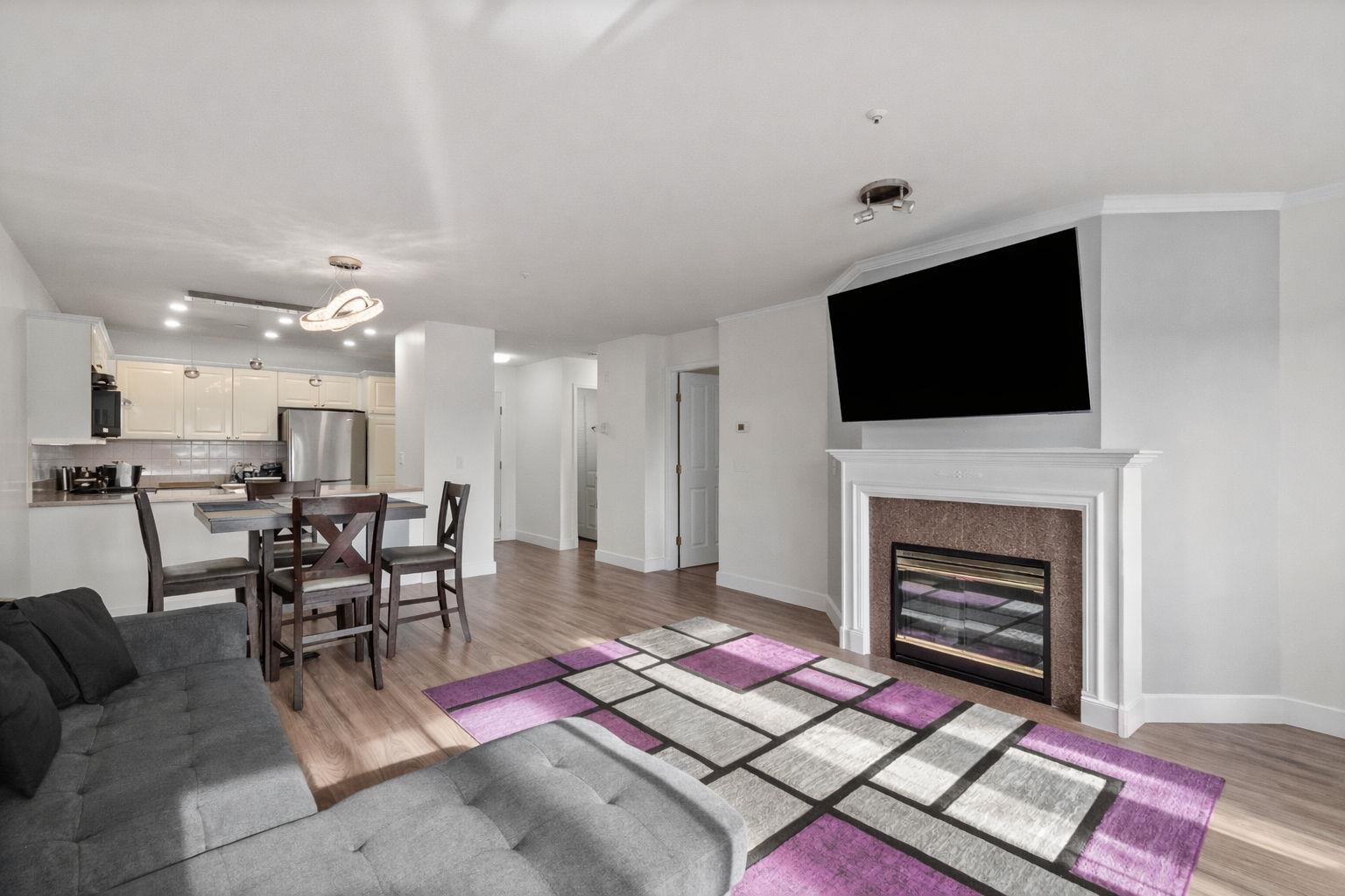 114 7435 121a Street, Surrey, British Columbia  V3W 0W8 - Photo 3 - R3102895