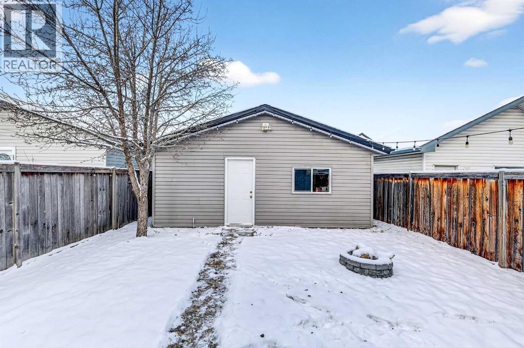 57 Everridge Way Sw, Calgary, Alberta  T2Y 4S7 - Photo 39 - A2296795