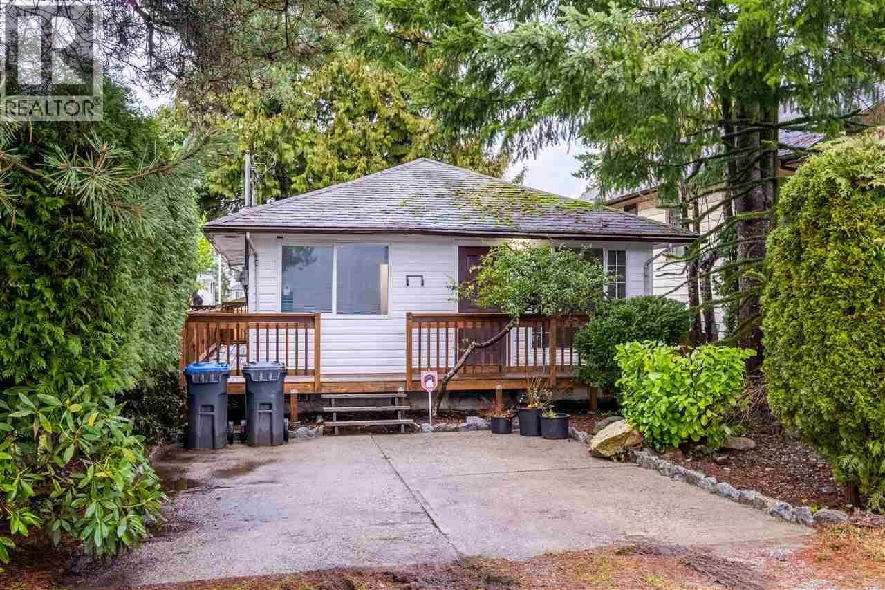 2259 Central Avenue, Port Coquitlam, British Columbia  V3C 1V7 - Photo 1 - R3105210