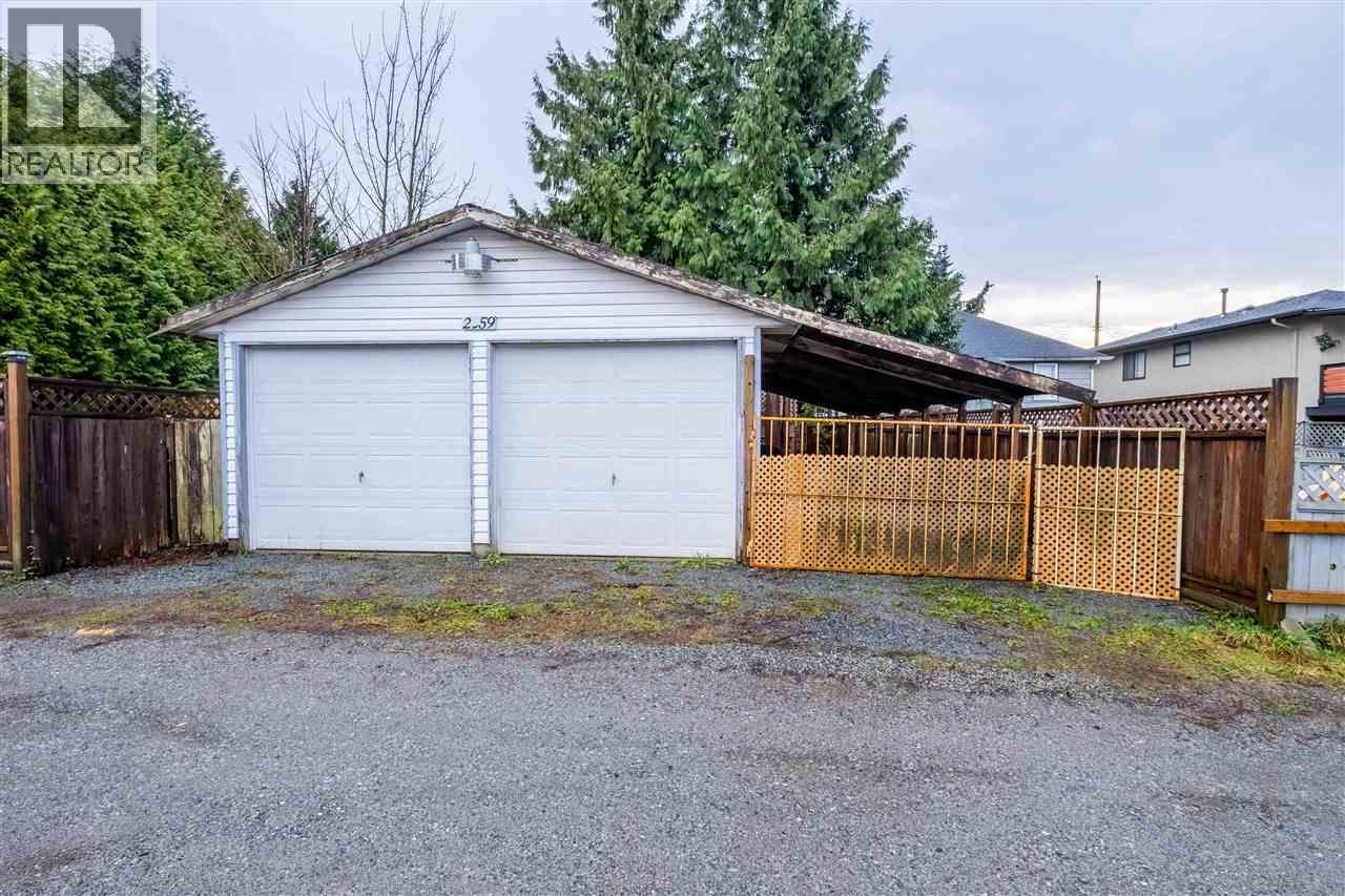 2259 Central Avenue, Port Coquitlam, British Columbia  V3C 1V7 - Photo 9 - R3105210