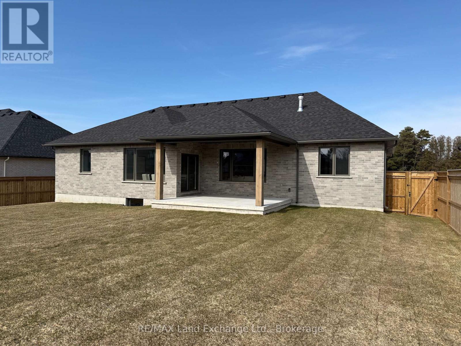 920 Bogdanovic Way, Huron-Kinloss, Ontario  N2Z 0H3 - Photo 42 - X12815718