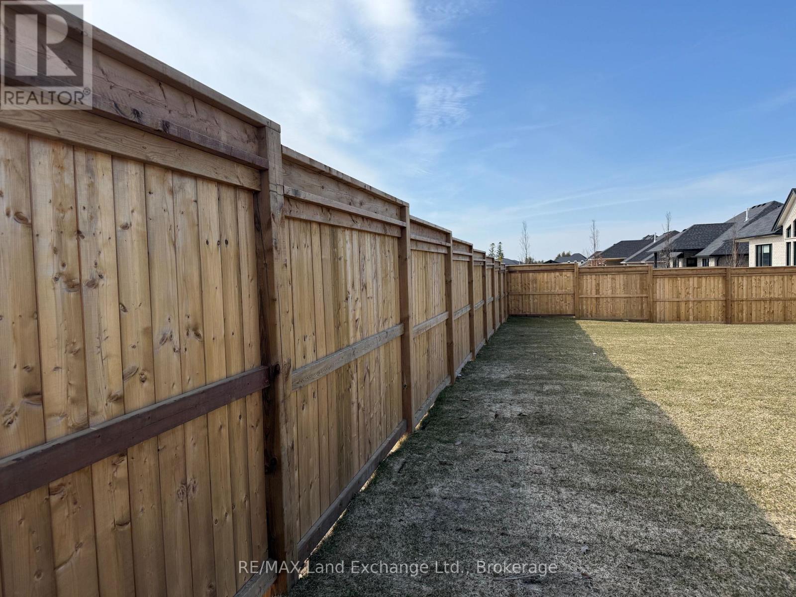 920 Bogdanovic Way, Huron-Kinloss, Ontario  N2Z 0H3 - Photo 44 - X12815718