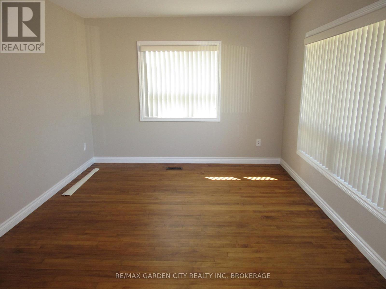 11981 Morris Road, Niagara Falls, Ontario  L3B 5N4 - Photo 8 - X12865516