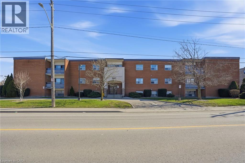 242 Oakdale Avenue Unit# 108, St. Catharines, Ontario  L2P 3K5 - Photo 2 - 40816426