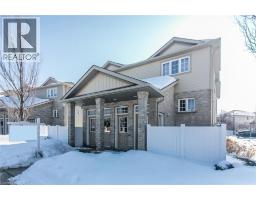 242 WESTMEADOW Drive Unit# B, Kitchener, Ontario