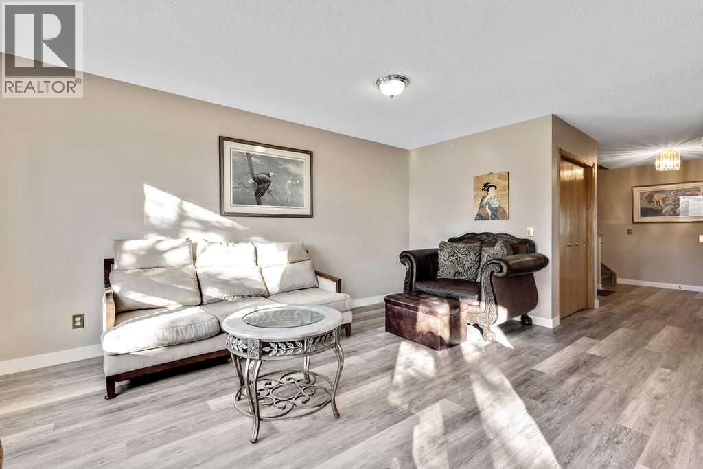 166 Harvest Rose Circle Ne, Calgary, Alberta  T3K 4M7 - Photo 8 - A2269222