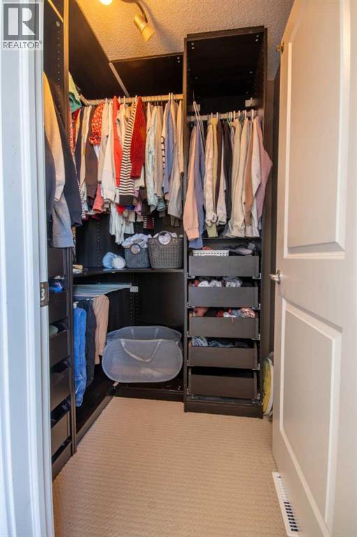 203 Clover Way, Carstairs, Alberta  T0M 0N0 - Photo 16 - A2292899