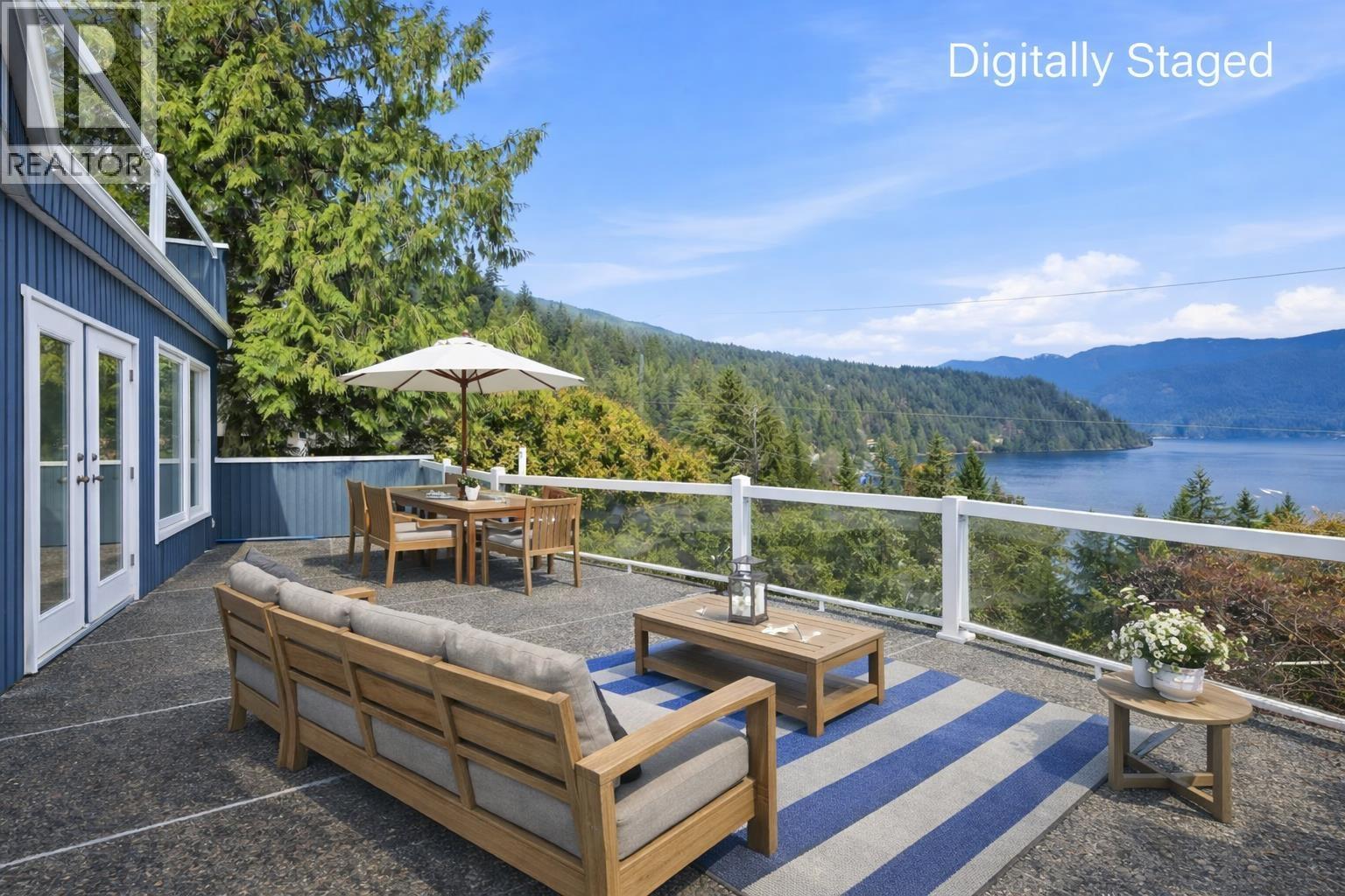 2341 Caledonia Avenue, North Vancouver, British Columbia  V7G 1T8 - Photo 7 - R3105668